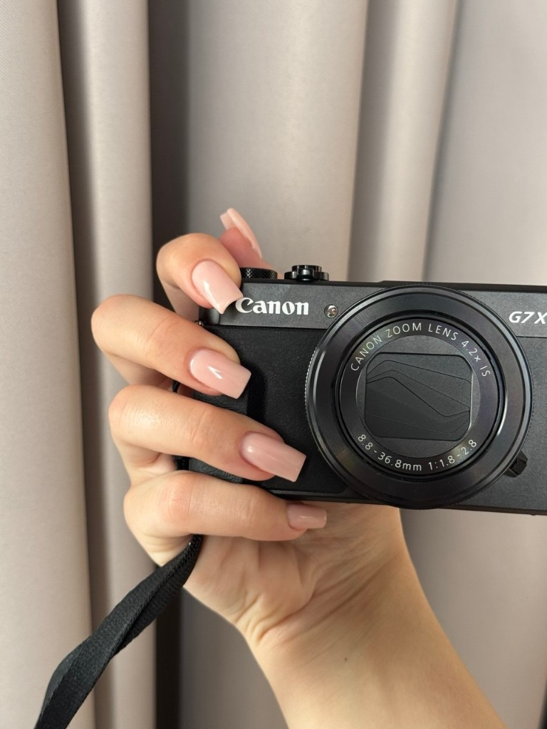 Canon G7X